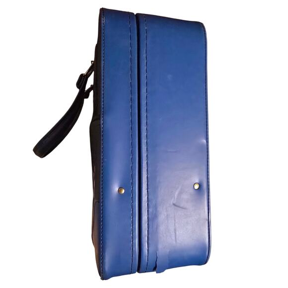 Vintage 70's Adidas traveling suitcase - Picture 8 of 16